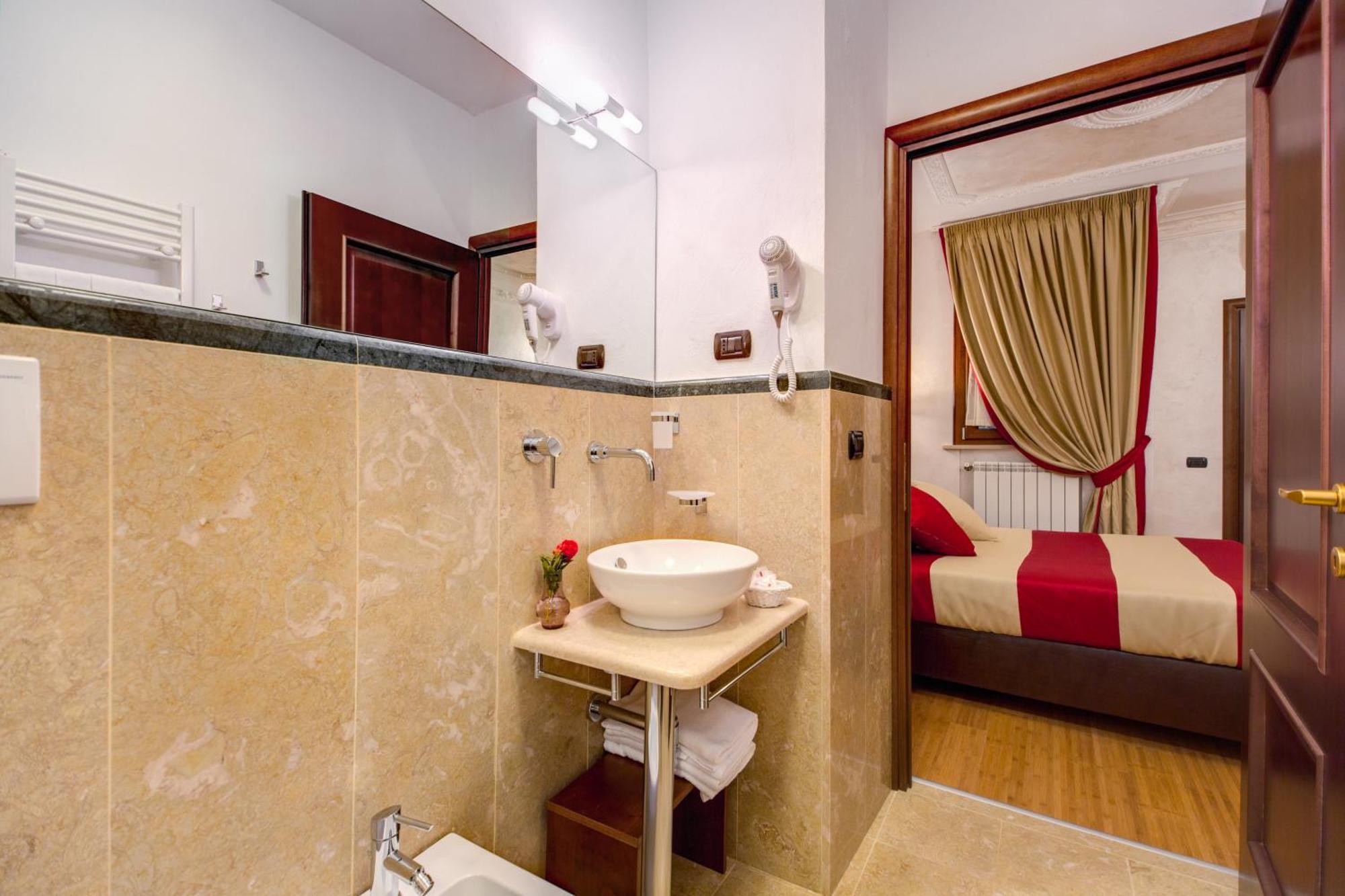 Leonetto Inn Рим Экстерьер фото